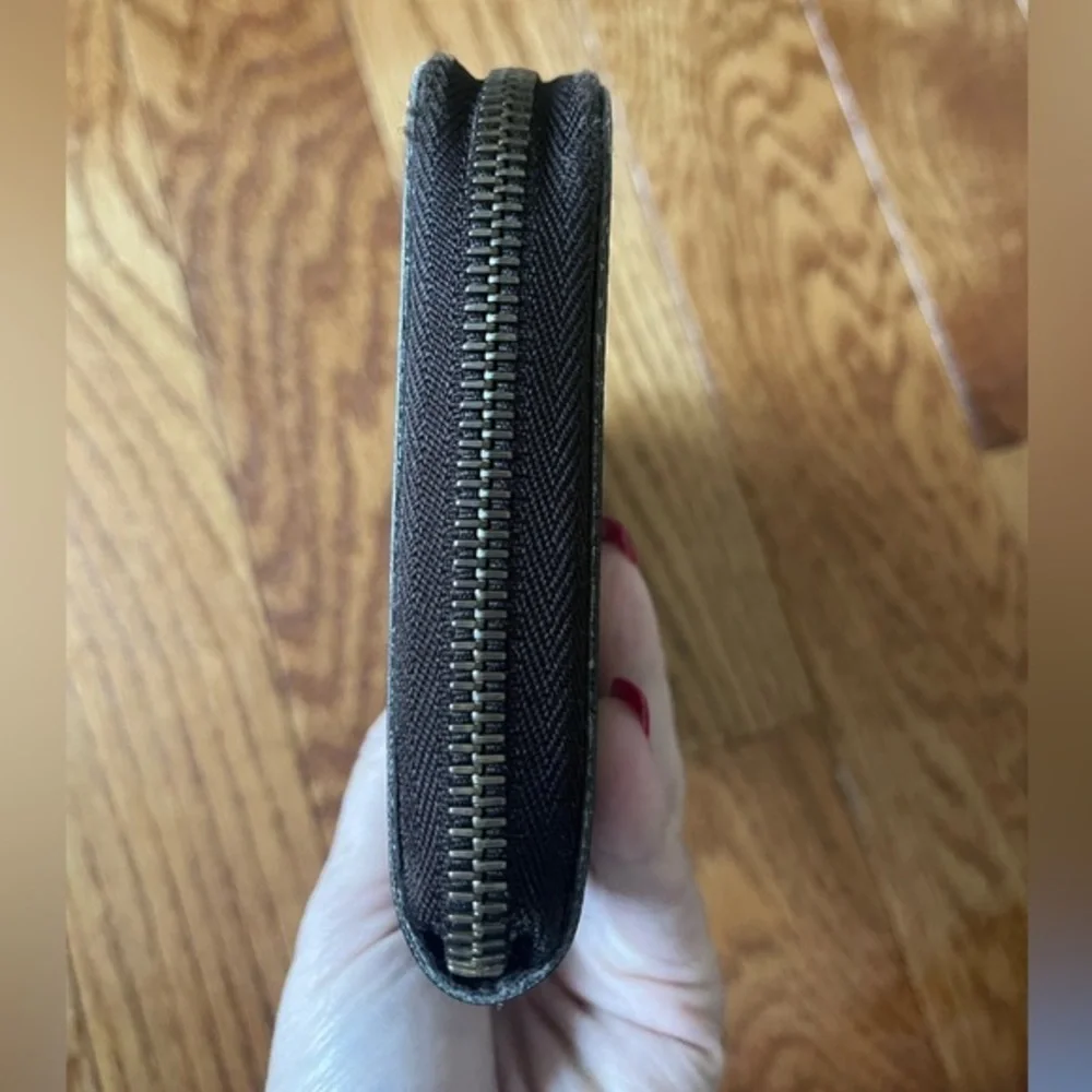 Louis Vuitton LV Long Wallet Zippy‎ Organizer Brown Damier